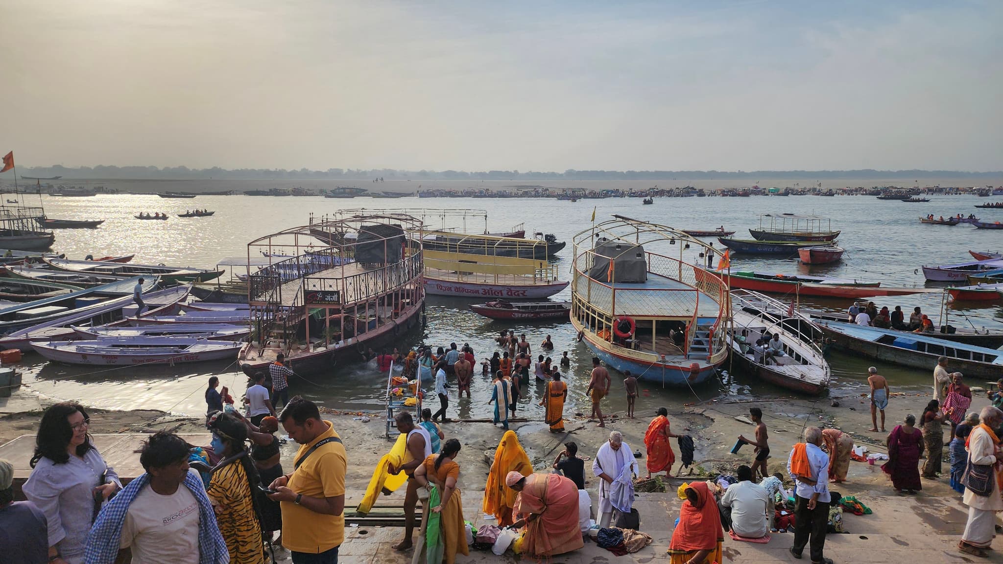 Sunrise Serenity at Varanasi's Ghats: A Spiritual Morning